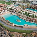 Merit Park & Casino 5*