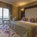 Merit Park & Casino 5*