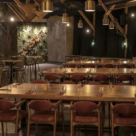 Merit Park & Casino Hotel 5*