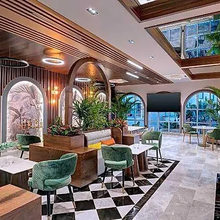 Merit Park & Casino 5*