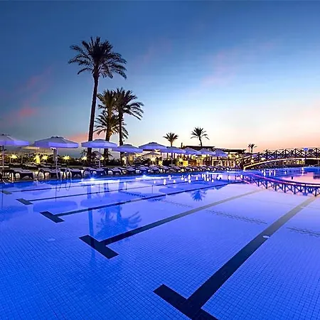 Отель Merit Park & Casino 5*