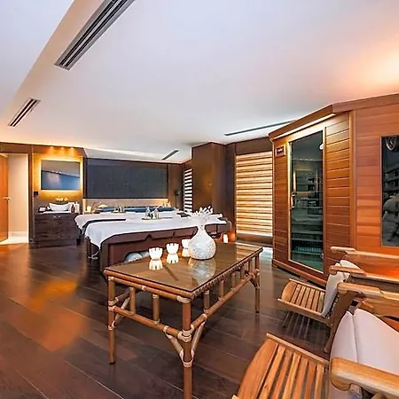 Merit Park & Casino Отель 5*