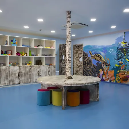 Merit Park & Casino 5* Karmi