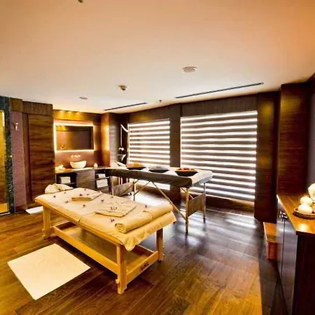 Hotel Merit Park & Casino