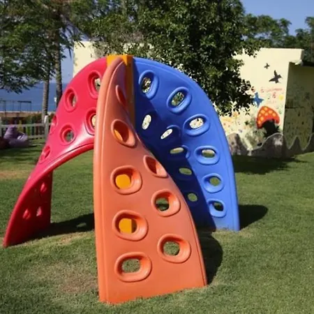 Merit Park & Casino 5* Karmi