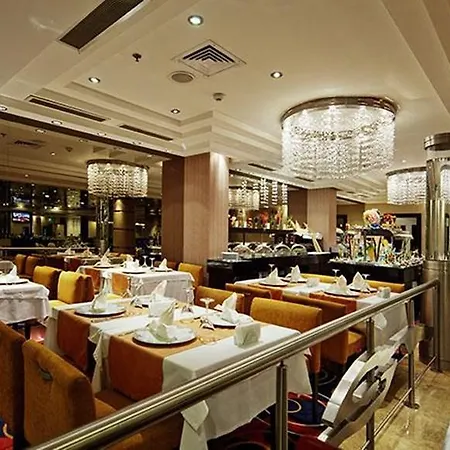 Ξενοδοχείο Merit Park & Casino