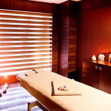 Hotel Merit Park & Casino 5*