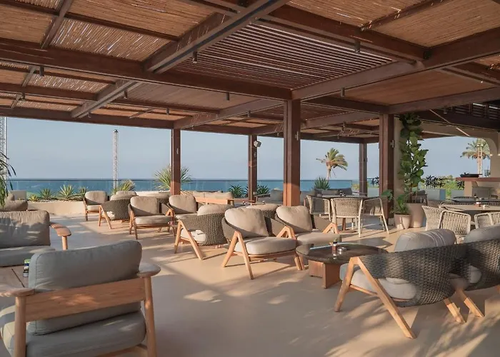 Merit Park & Casino Hotel Karmi