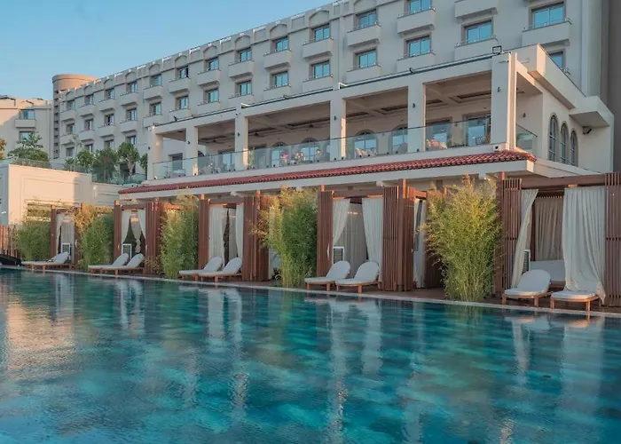 Hotel Merit Park & Casino 5*