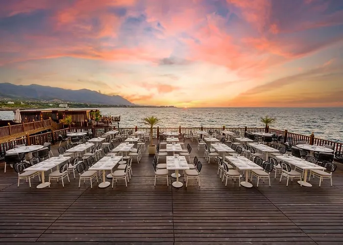 Merit Park & Casino Hotel Karmi