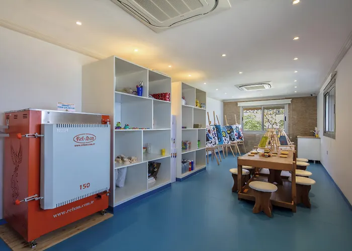 Hotel Merit Park & Casino Karmi