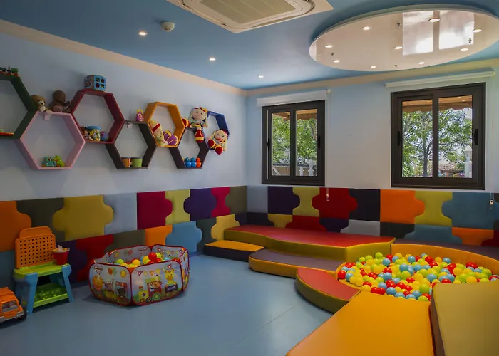 Merit Park & Casino Hotel 5*