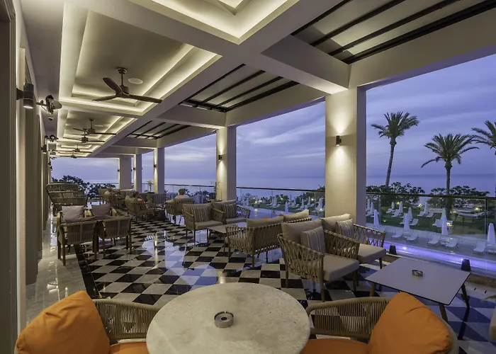 Hotel Merit Park & Casino