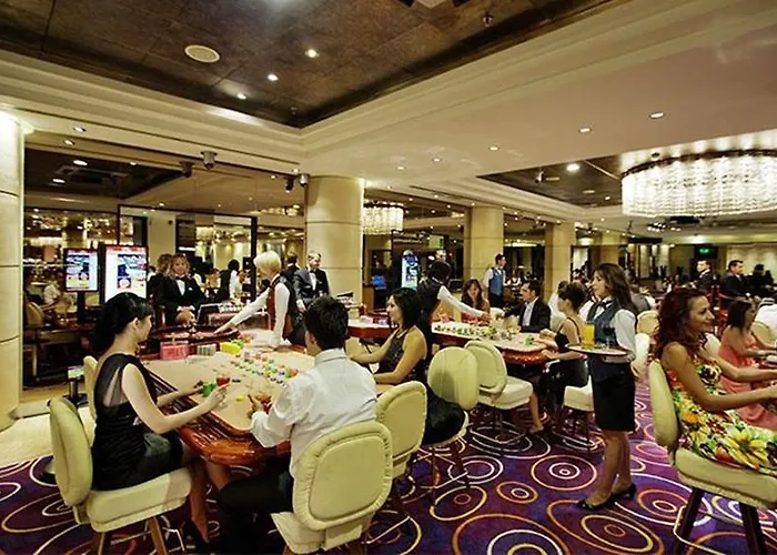 Merit Park & Casino Hotel 5*